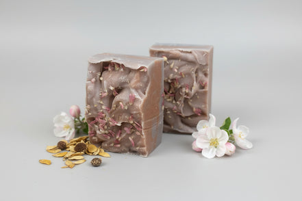 Honey Harvest Sunflower & Apple Soap