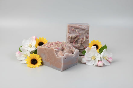 Honey Harvest Sunflower & Apple Soap