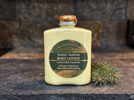 Woodland Sandalwood Men's Nourishing Body Lotion with Turmeric & Aloe Vera